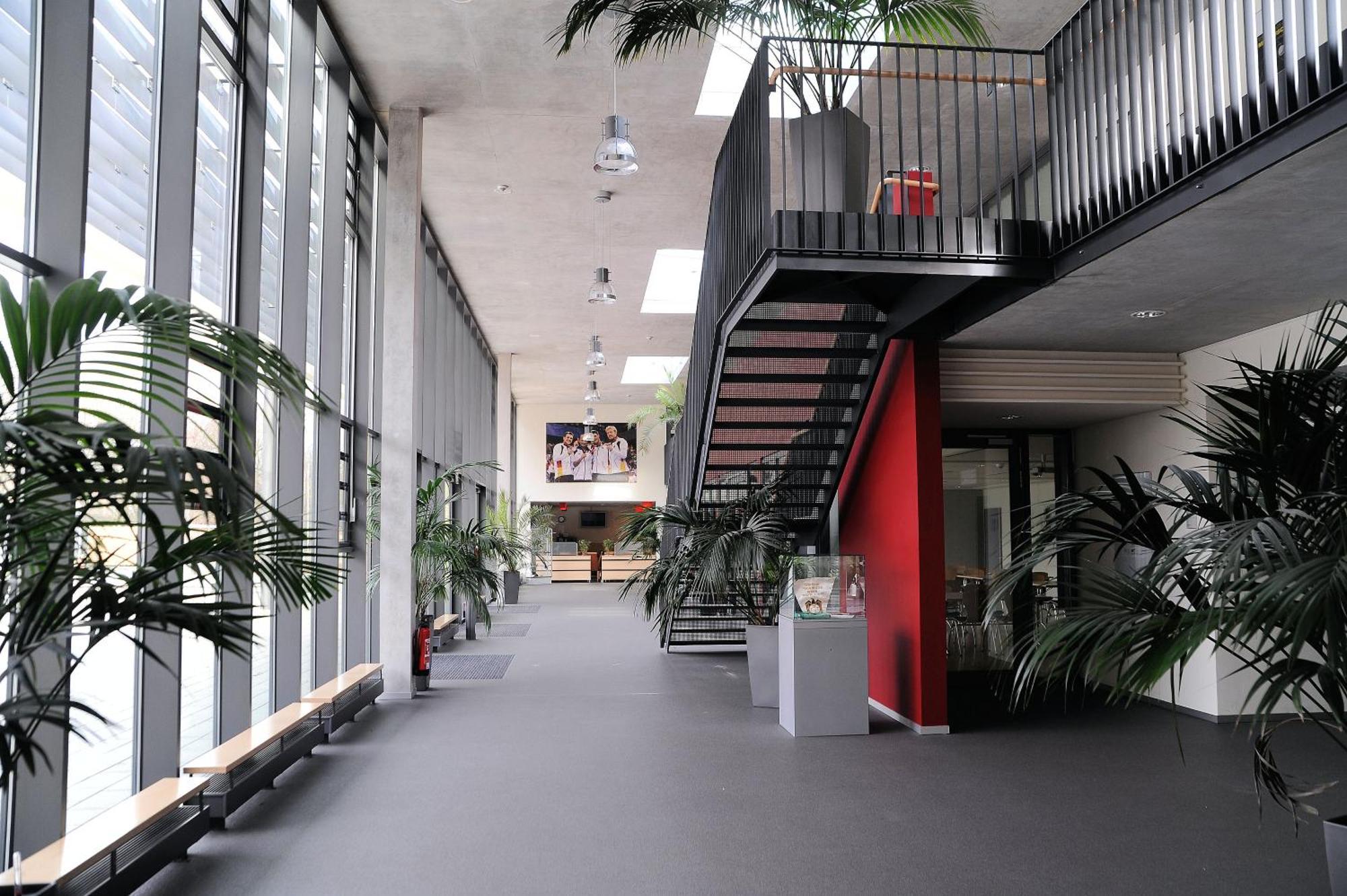 Sporthotel Borussia Duesseldorf Buitenkant foto